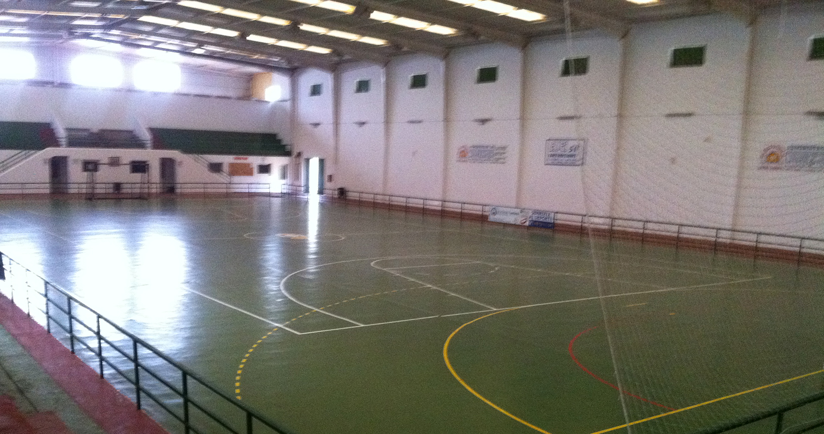 galeria-polideportivos-cerrados